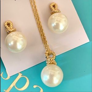 Kate Spade! Pearl Necklace & Earrings Set
